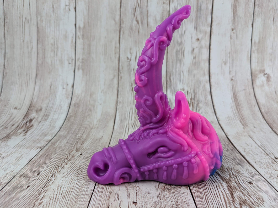 Axis the Unicorn's Horn, Size Mini (Super Soft Firmness)