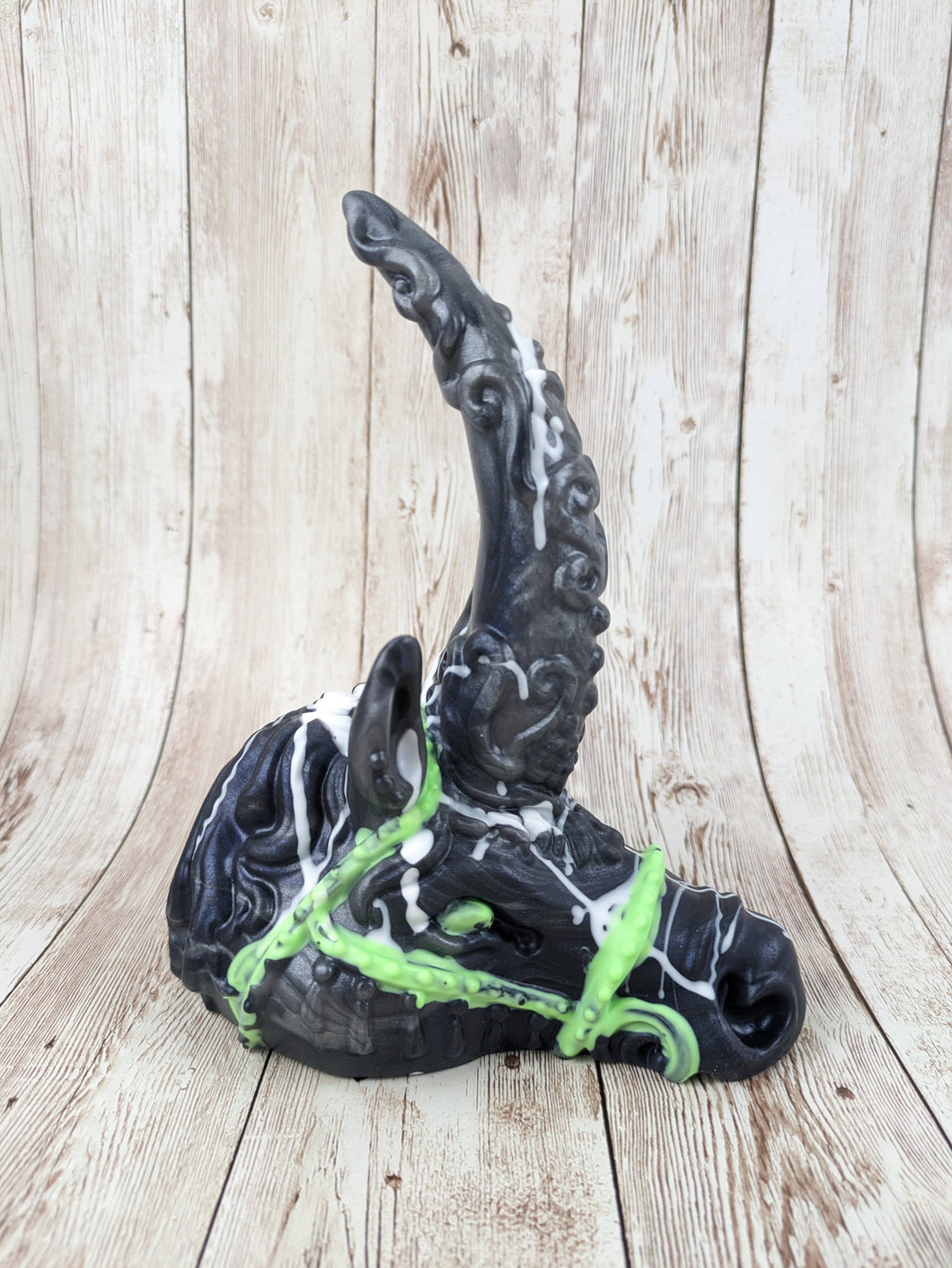 Axis the Unicorn's Horn, Size Small (Soft Firmness) Widow's Web Special Coloration