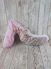 Malikye the Pet, Size Large (Soft Firmness)