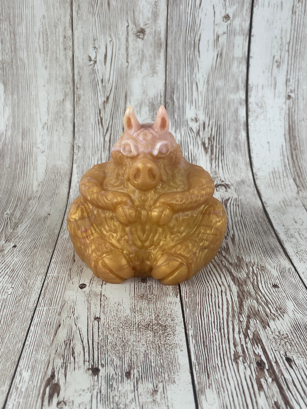 Ruck's Cursed Statue, Size Onesize (Medium Firmness)