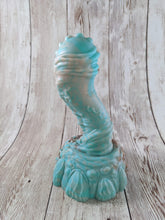Ekyll the Visitor, Size Mini (Medium Firmness)