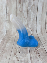 Fang the Laughing Dragon, Size Mini (Super Soft Firmness)