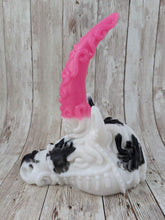 Axis the Unicorn's Horn, Size Medium (Medium Firmness) Cow Print Special Coloration