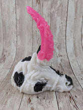 Axis the Unicorn's Horn, Size Small (Medium Firmness) Cow Print