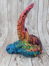 Axis the Unicorn's Horn, Size Small (Medium Firmness) Black Rainbow