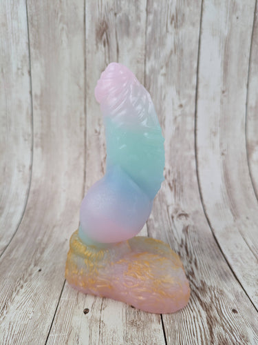 Malikye the Pet, Size Small (Soft Firmness) Royal Treatment Special Coloration