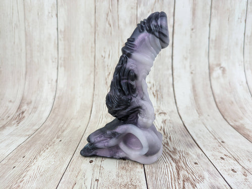 Lukkas the Grave Guard, Size Mini (Soft Firmness)