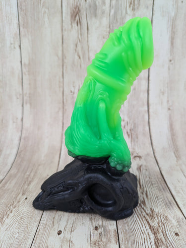 Lukkas the Grave Guard, Size Small (Soft Firmness)