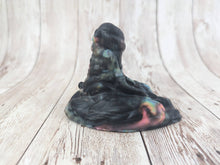 Rojo the Maze Keeper, Size Mini (Soft Firmness)