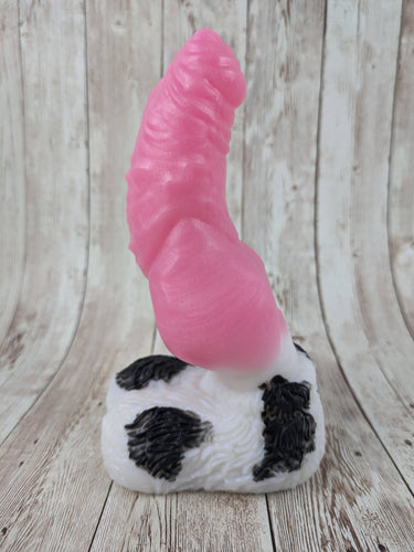 Malikye the Pet, Size Medium (Soft Firmness) Cow Print