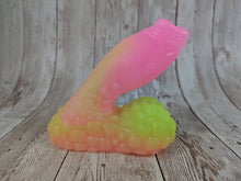 Trex the Beast Packer, Size Small (Soft Firmness)