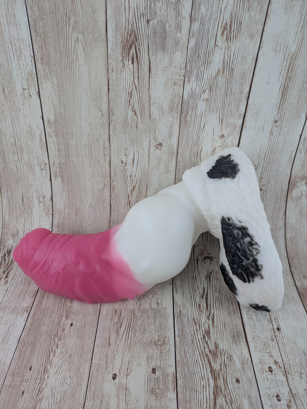Malikye the Pet, Size Large (Soft Firmness) Cow Print Coloration KuduVoodoo Malikye the Pet, Size Large (Soft Firmness) Cow Print Coloration KuduVoodoo