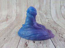 Rojo the Maze Keeper, Size Mini (Soft Firmness)
