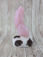 Malikye the Pet, Size Medium (Soft Firmness) Brown Cow Coloration