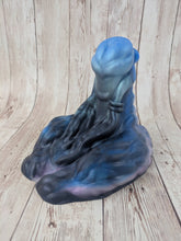 Rojo the Maze Keeper, Size Medium (Soft Firmness)