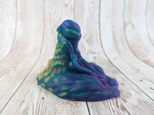 Rojo the Maze Keeper, Size Mini (Medium Firmness)