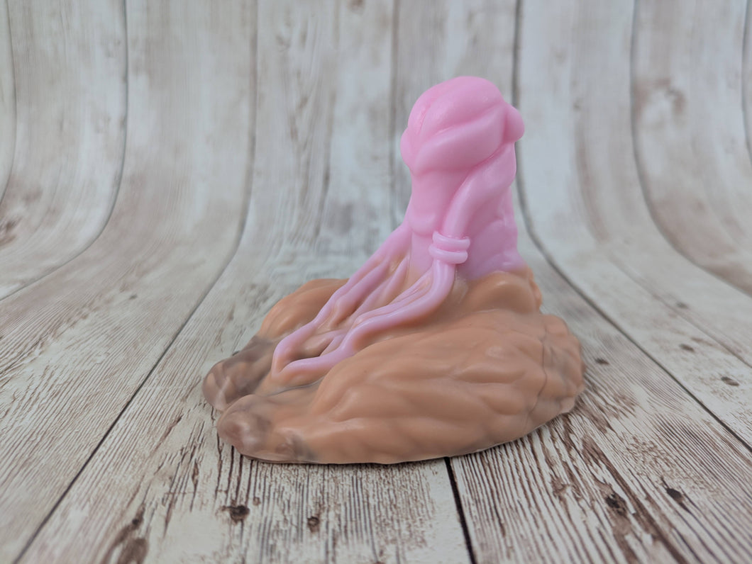 Rojo the Maze Keeper, Size Mini (Soft Firmness)