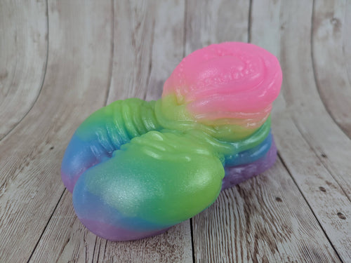 Zypher the King's Steed, Size Small (Super Soft Firmness)