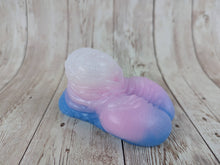 Zypher the King's Steed, Size Mini (Super Soft Firmness)