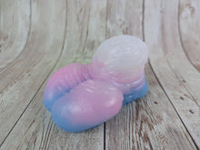 Zypher the King's Steed, Size Mini (Soft Firmness)