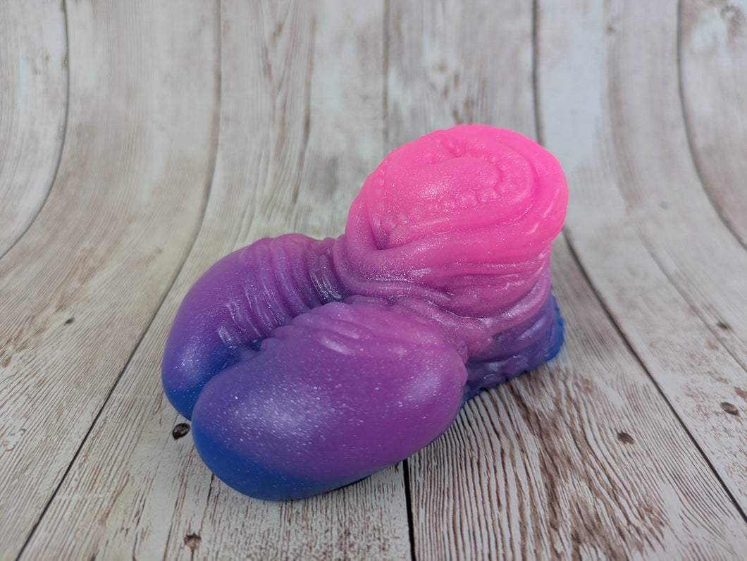 Zypher the King's Steed, Size Mini (Soft Firmness)