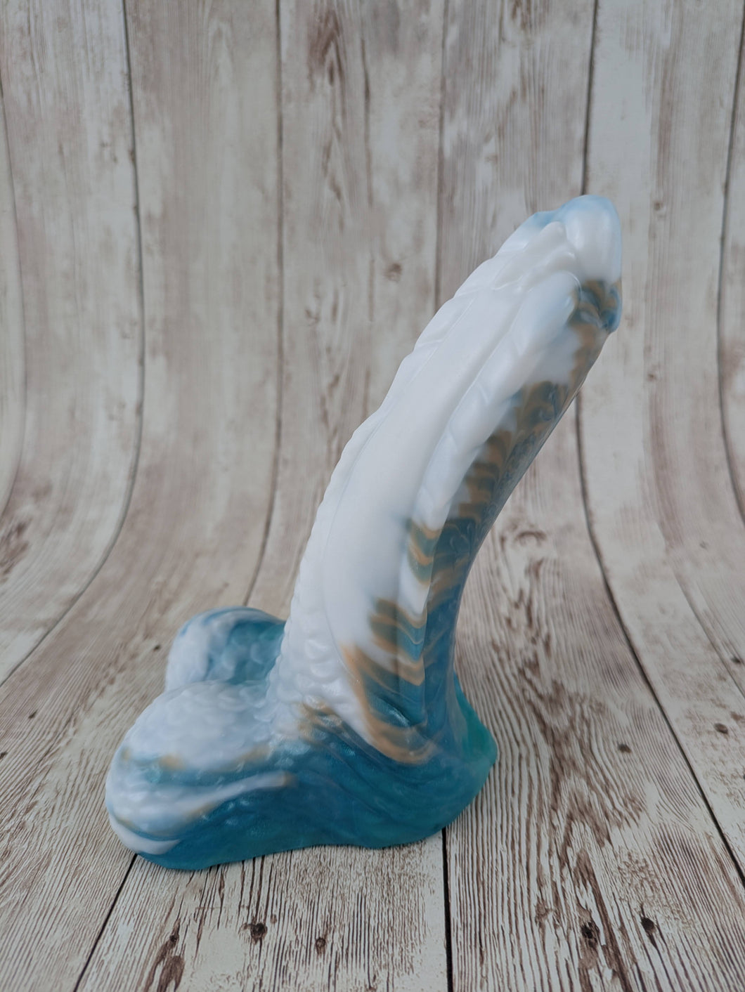 Fang the Laughing Dragon, Size Mini (Soft Firmness)