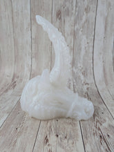 Axis the Unicorn's Horn, Size Small (Soft Firmness)