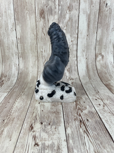 Malikye the Pet, Size Small (Soft Firmness) Snow Leopard