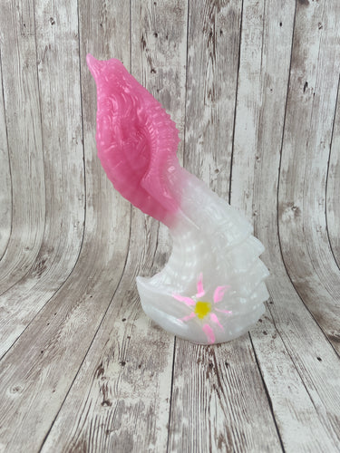 Krazor the Sky Eater , Size Large (Super Soft Firmness) Bouquet Flowers