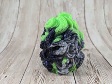 Tentacle Tangle Egg Size Large (Soft firmness)