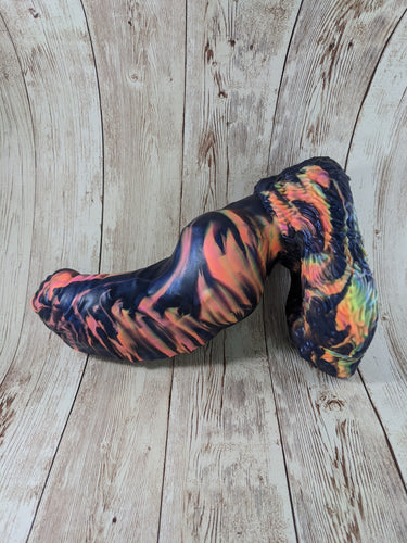 Malikye the Pet, Size Large (Soft Firmness) Hells Opal