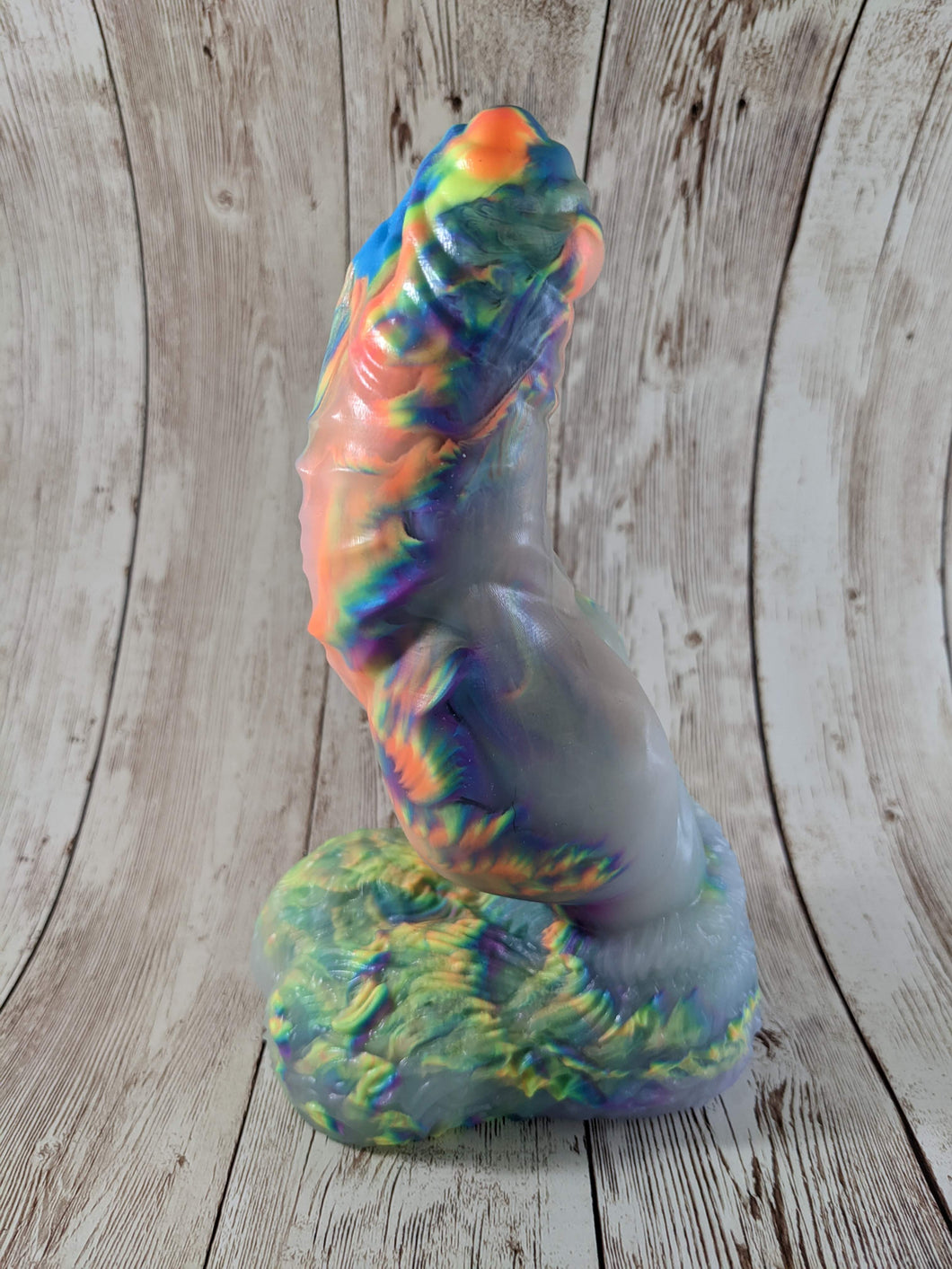 Malikye the Pet, Size Medium (Soft Firmness) Crystal Rainbow