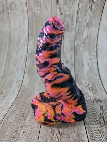 Malikye the Pet, Size Small (Soft Firmness) Hells Opal