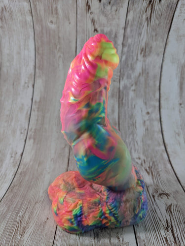 Malikye the Pet, Size Small (Soft Firmness) Crystal Rainbow