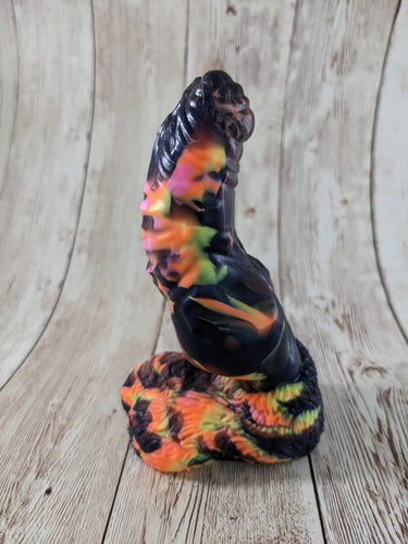 Malikye the Pet, Size Mini (Super Soft Firmness) Hells Opal