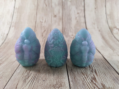 Mixed Clutch Size Mini (Moth/Medium, Moth/Medium, Vine/Medium)