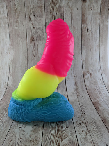 Malikye the Pet, Size Large (Soft Firmness) Pansexual Flag