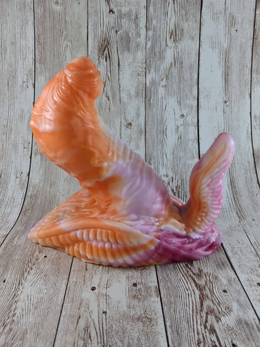 Leena the Heaven Crawler, Size Medium (Soft Firmness)