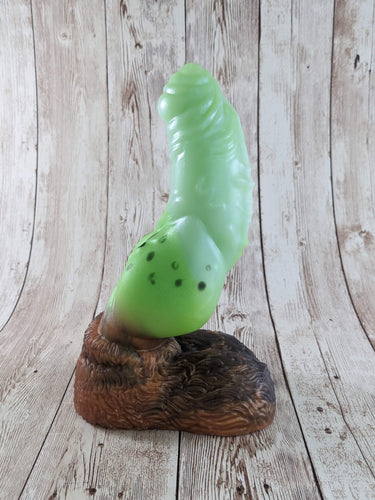 Malikye the Pet, Size Medium (Soft Firmness) Hand Painted Kiwi