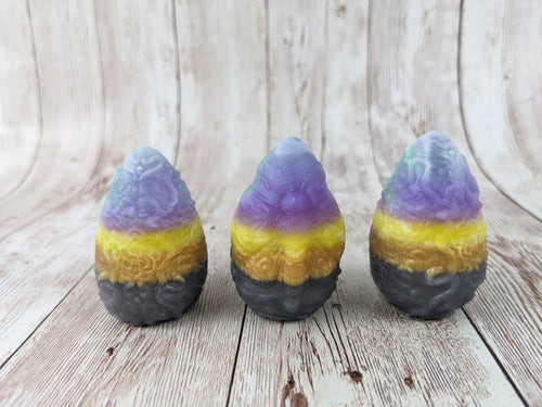 Mixed Clutch Size Mini (Vine/Soft, Vine/Soft, Moth/Soft) Patchwork Quilt Special Coloration